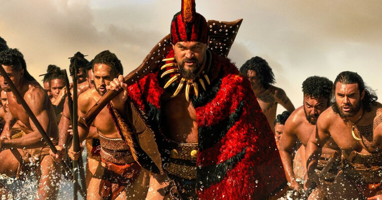 تاریخی فرمانده جنگ - پس‌زمینه