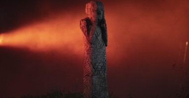  تصویر ما ممکن است به یکدیگر صدمه بزنیم