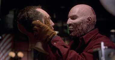  تصویر مرد تاریکی ۳: بمیر مرد تاریکی بمیر