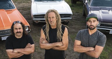  تصویر تعمیرکاران ماشین‌های فرسوده