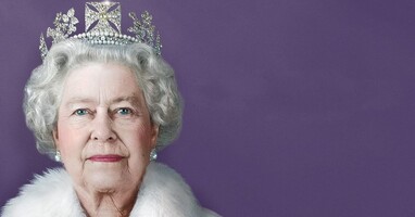  تصویر الیزابت: پرتره‌ای تکه تکه