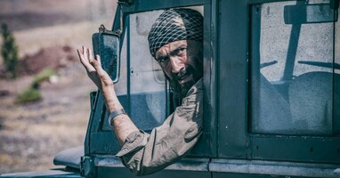  تصویر ماجرای نیمروز: رد خون